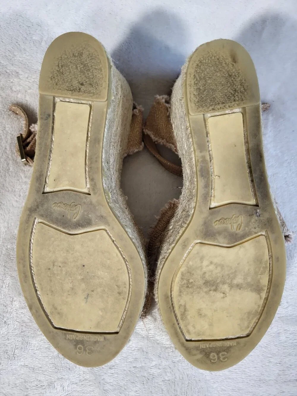 Castaner Bromelia Wedge in ‘tostado’ which is a warm beige Size 36 EU